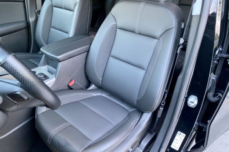 Used Chevrolet Blazer 2023 Light Hybrid 650T Model Left Front Seat