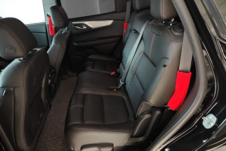 Used Chevrolet Blazer 2023 Light Hybrid 650T Redline Thunder Edition Left Rear Seat