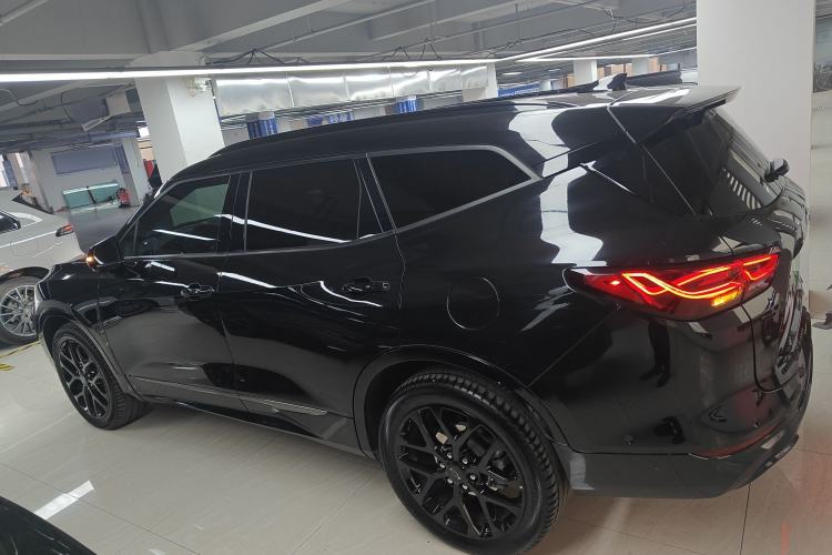 Used Chevrolet Blazer 2023 Light Hybrid 650T RS Twin-Clutch All-Wheel Drive Engine Version Left Side