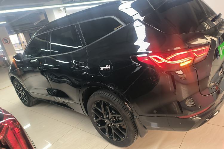 Used Chevrolet Blazer 2023 Light Hybrid 650T RS Twin-Clutch All-Wheel Drive Engine Version Left Side