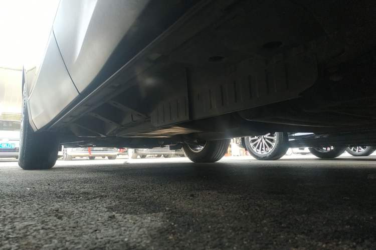 Used Chevrolet Blazer 2023 Light Hybrid 650T Model Left Side Sill