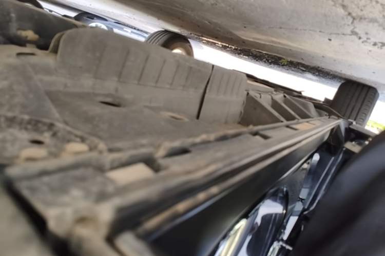 Used Chevrolet Blazer 2023 Light Hybrid 650T Model Left Side Sill