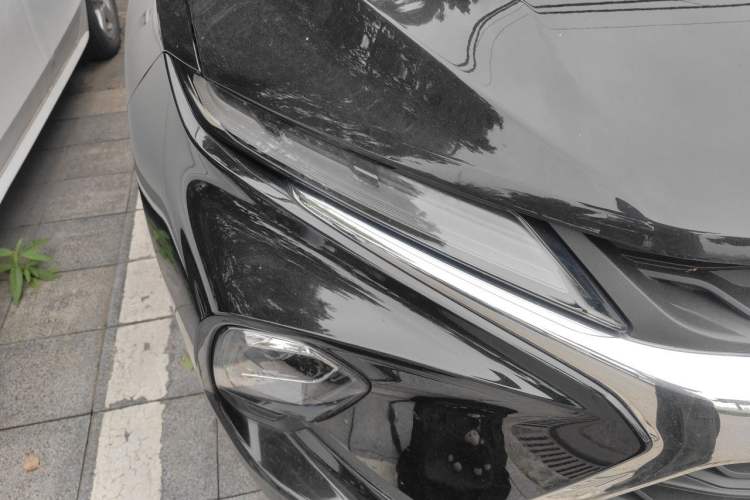 Used Chevrolet Blazer 2023 Light Hybrid 650T Model Right Front Headlight