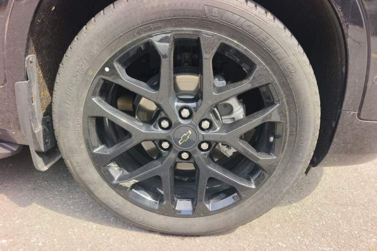 Used Chevrolet Blazer 2023 Light Hybrid 650T RS Twin-Clutch All-Wheel Drive Engine Version Right Front Wheel Hub