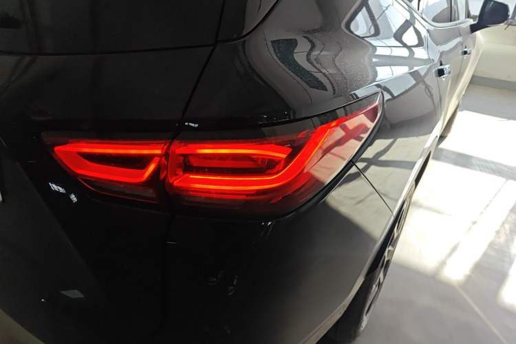 Used Chevrolet Blazer 2023 Light Hybrid 650T Redline Thunder Edition Right Rear Taillight