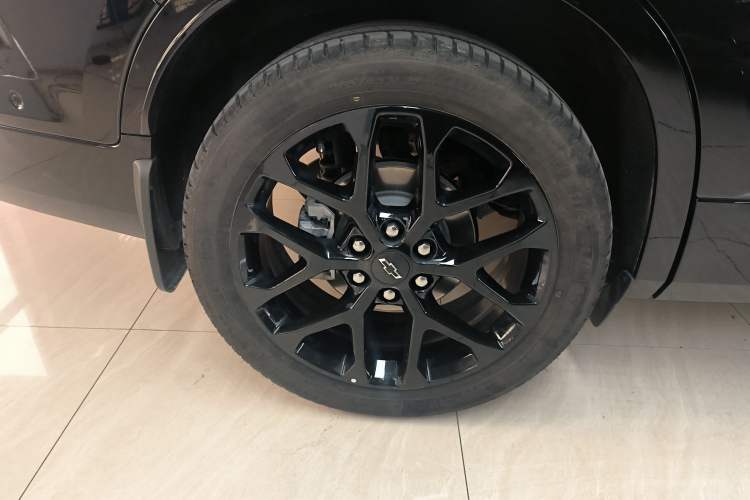 Used Chevrolet Blazer 2023 Light Hybrid 650T RS Twin-Clutch All-Wheel Drive Engine Version Right Rear Wheel Hub