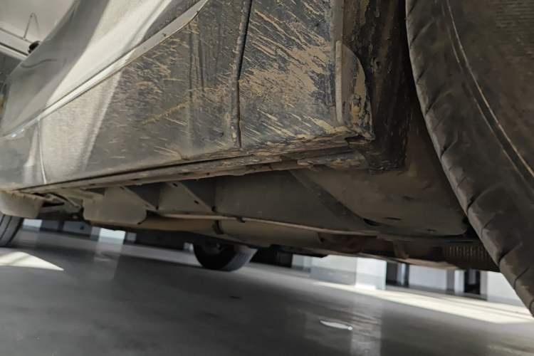 Used Chevrolet Blazer 2023 Light Hybrid 650T Redline Thunder Edition Right Side Sill