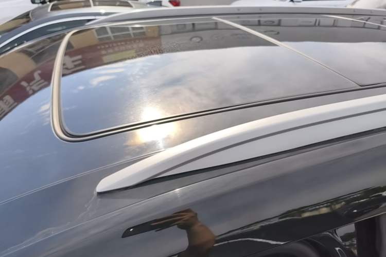 Used Chevrolet Blazer 2023 Light Hybrid 650T Model Roof