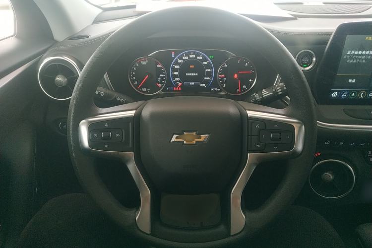 Used Chevrolet Blazer 2023 Light Hybrid 650T Model Steering Wheel
