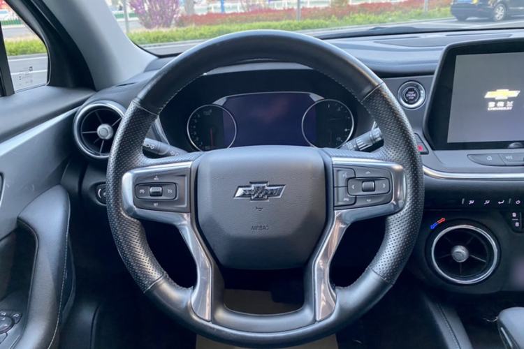Used Chevrolet Blazer 2023 Light Hybrid 650T Model Steering Wheel