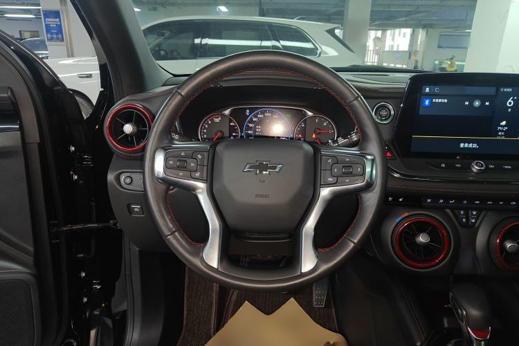 Used Chevrolet Blazer 2023 Light Hybrid 650T RS Twin-Clutch All-Wheel Drive Engine Version Steering Wheel