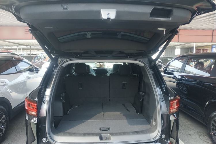 Used Chevrolet Blazer 2023 Light Hybrid 650T Model Trunk