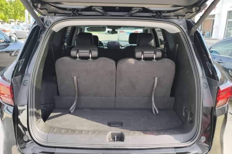 Used Chevrolet Blazer 2023 Light Hybrid 650T Model Trunk