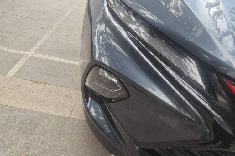 Used Chevrolet Blazer 2023 Light Hybrid 650T Redline Thunder Edition Right Front Headlight