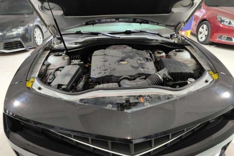 Used Chevrolet Camaro 2011 3.6L Legendary Performance Edition Engine Bay