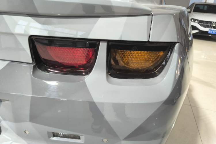 Used Chevrolet Camaro 2011 3.6L Legendary Performance Edition Right Rear Taillight