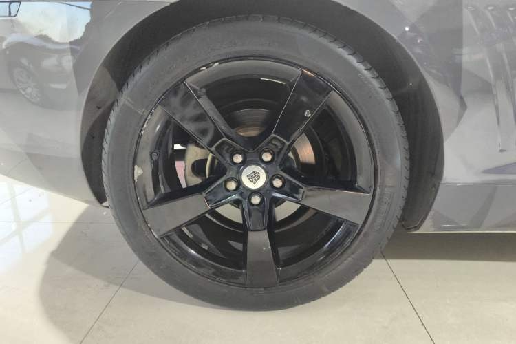 Used Chevrolet Camaro 2011 3.6L Legendary Performance Edition Right Rear Wheel Hub