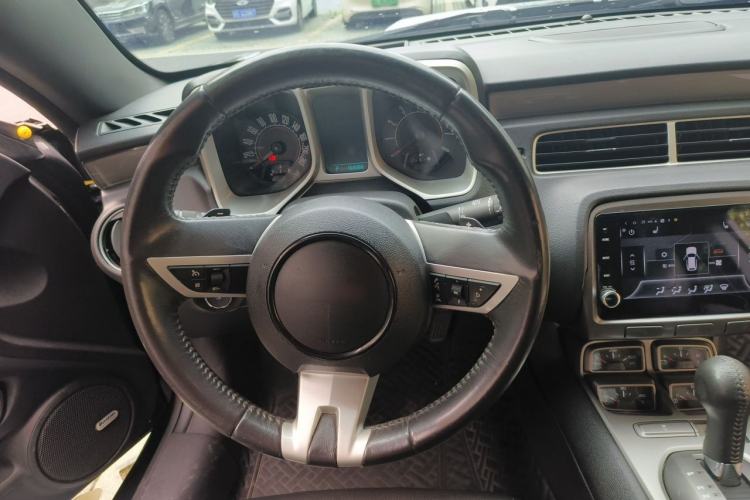 Used Chevrolet Camaro 2011 3.6L Legendary Performance Edition Steering Wheel