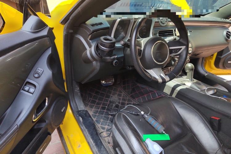 Used Chevrolet Camaro 2011 3.6L Legendary Performance Edition Driver Seat