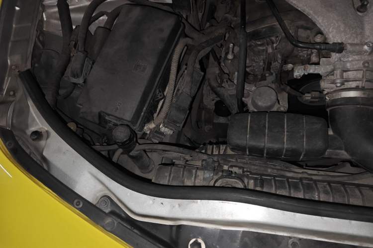 Used Chevrolet Camaro 2011 3.6L Legendary Performance Edition Engine Bay Right