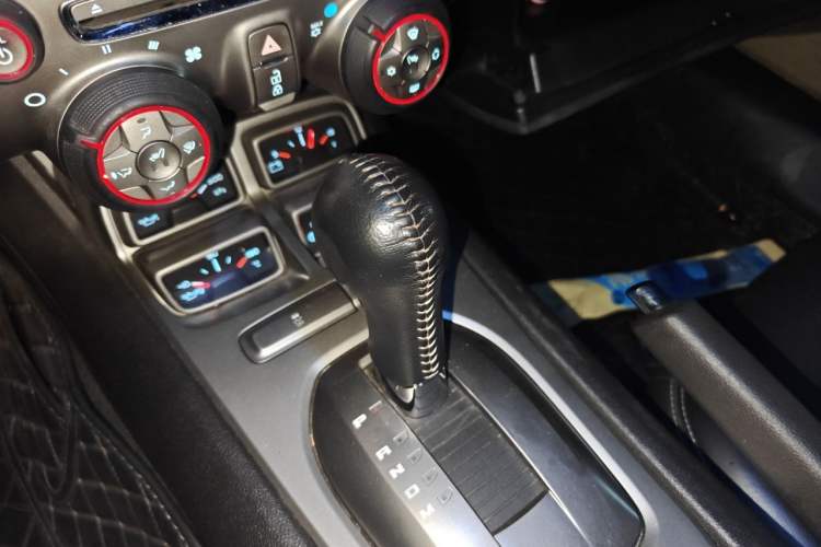 Used Chevrolet Camaro 2011 3.6L Legendary Performance Edition Gear Lever