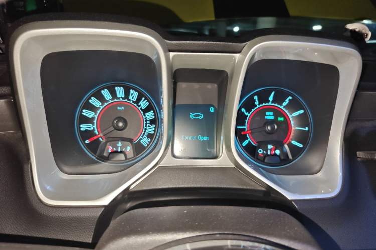Used Chevrolet Camaro 2011 3.6L Legendary Performance Edition Instrument Cluster