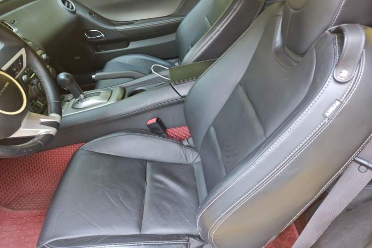 Used Chevrolet Camaro 2011 3.6L Legendary Performance Edition Left Rear Seat