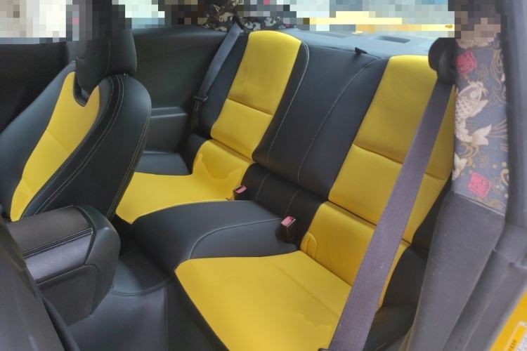 Used Chevrolet Camaro 2011 3.6L Legendary Performance Edition Left Rear Seat