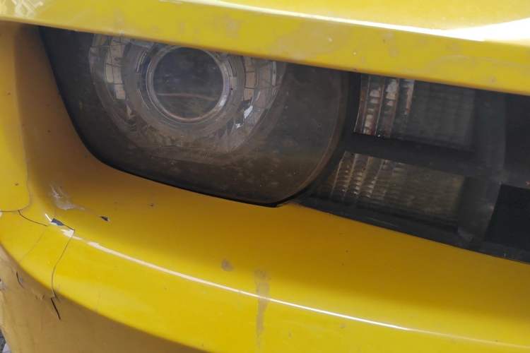 Used Chevrolet Camaro 2011 3.6L Legendary Performance Edition Right Front Headlight