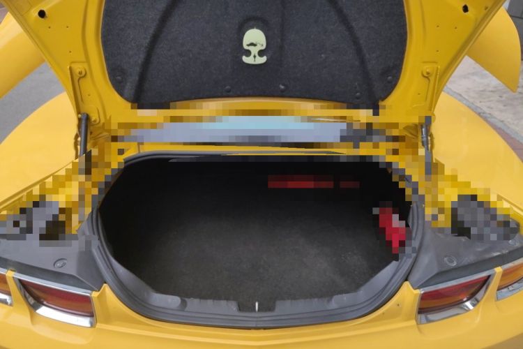 Used Chevrolet Camaro 2011 3.6L Legendary Performance Edition Trunk