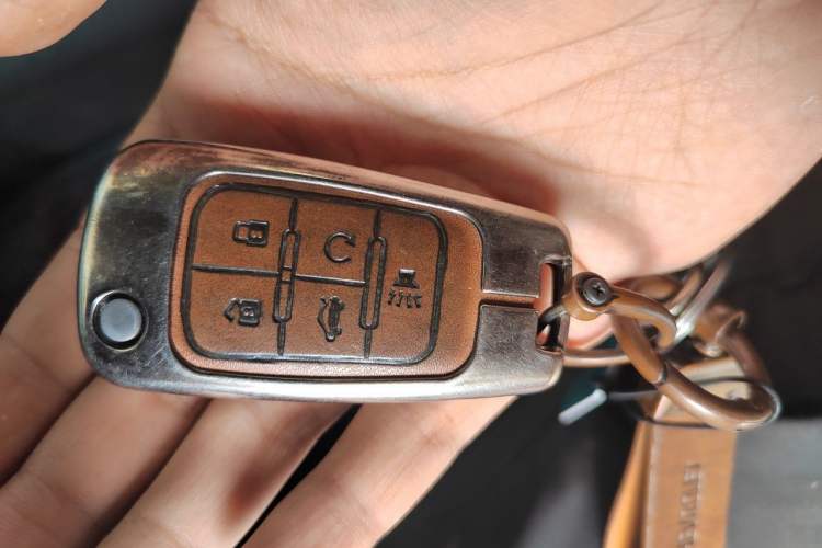 Used Chevrolet Camaro 2011 3.6L Legendary Performance Edition Vehicle Key