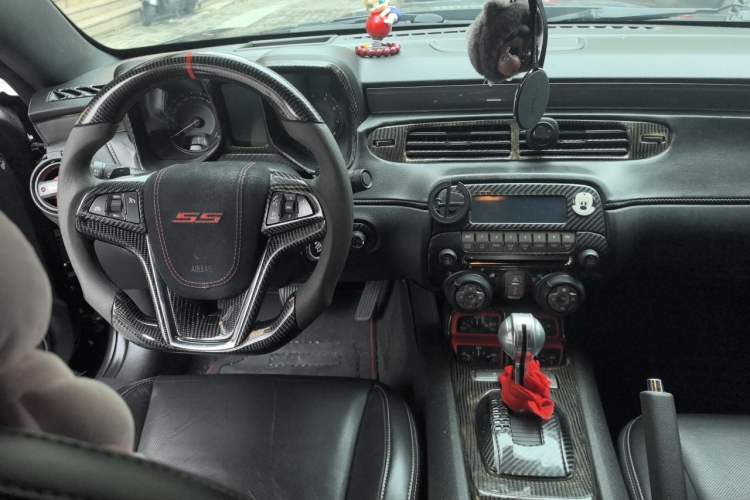 Used Chevrolet Camaro 2012 3.6L Legendary Performance Edition Center Console