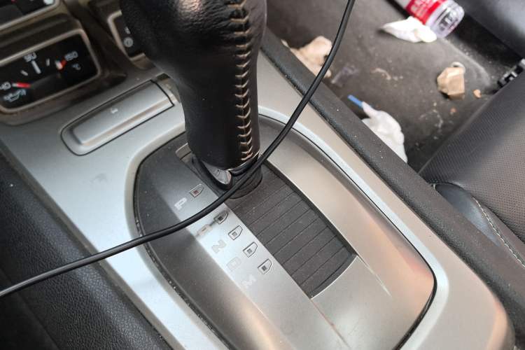 Used Chevrolet Camaro 2012 3.6L Legendary Performance Edition Gear Lever