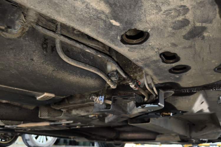 Used Chevrolet Camaro  Chassis Rear Right