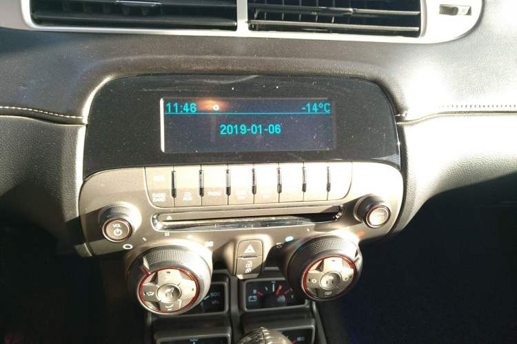 Used Chevrolet Camaro 2012 Revised Version 3.6L Legendary Performance Edition Audio And AC Panel