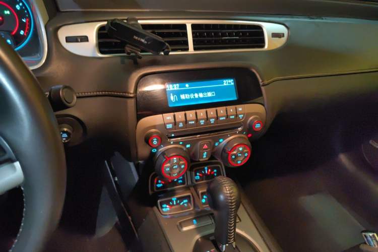 Used Chevrolet Camaro 2012 Revised Version 3.6L Legendary Performance Edition Audio And AC Panel