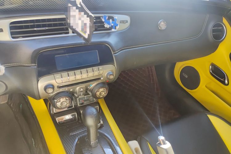 Used Chevrolet Camaro 2012 3.6L Legendary Performance Edition Audio And AC Panel