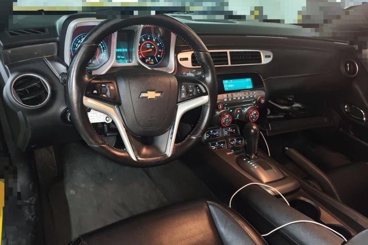 Used Chevrolet Camaro 2012 3.6L Legendary Performance Edition Center Console