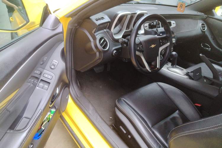 Used Chevrolet Camaro 2012 3.6L Legendary Performance Edition Driver Seat