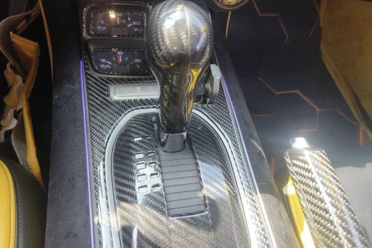 Used Chevrolet Camaro 2012 3.6L Legendary Performance Edition Gear Lever