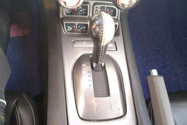 Used Chevrolet Camaro 2012 Revised Version 3.6L Legendary Performance Edition Gear Lever