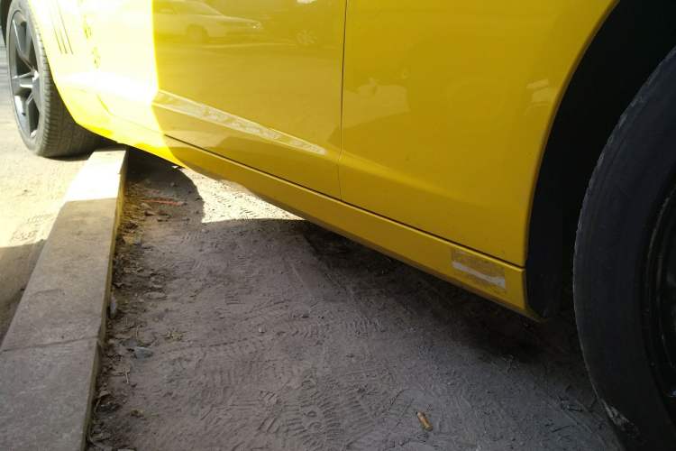 Used Chevrolet Camaro 2012 Revised Version 3.6L Legendary Performance Edition Right Side Sill