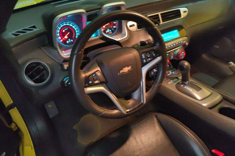 Used Chevrolet Camaro 2012 Revised Version 3.6L Legendary Performance Edition Steering Wheel