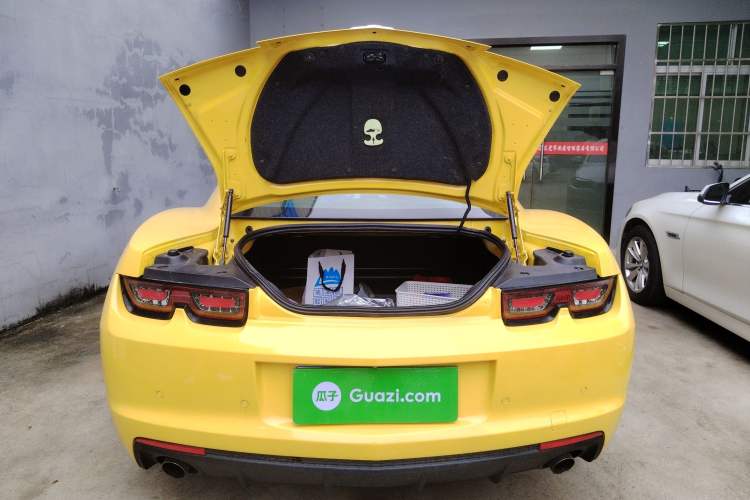 Used Chevrolet Camaro 2012 3.6L Legendary Performance Edition Trunk