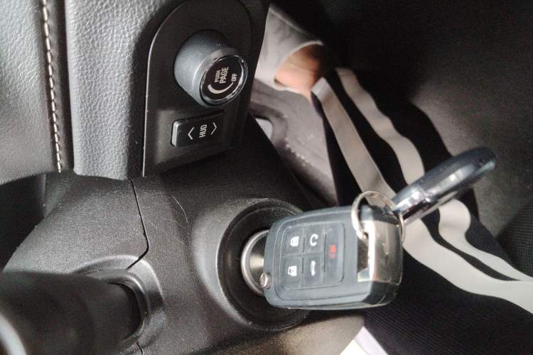 Used Chevrolet Camaro 2012 3.6L Legendary Performance Edition Vehicle Key