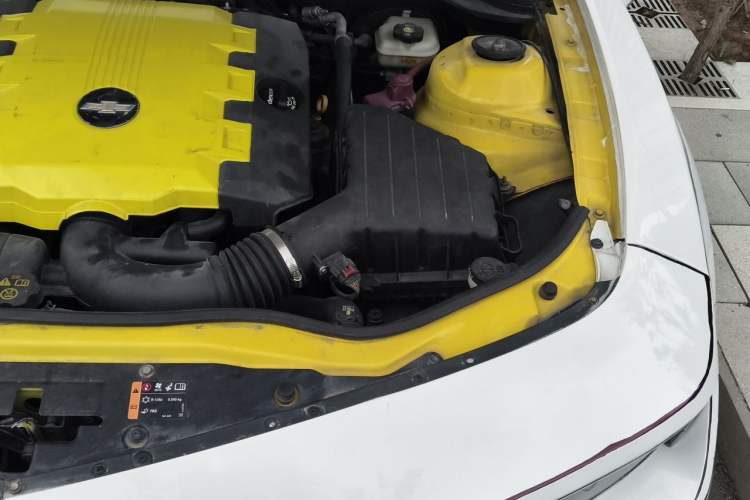 Used Chevrolet Camaro 2015 3.6L RS Limited Edition Engine Bay Left