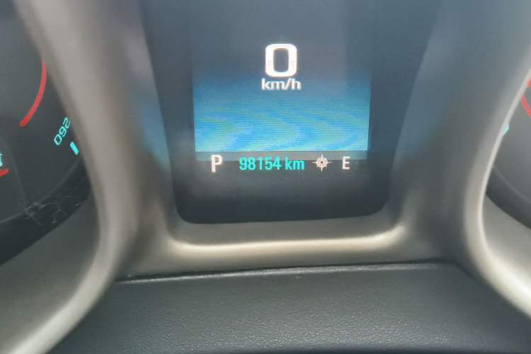 Used Chevrolet Camaro 2015 3.6L RS Limited Edition Odometer Close Up