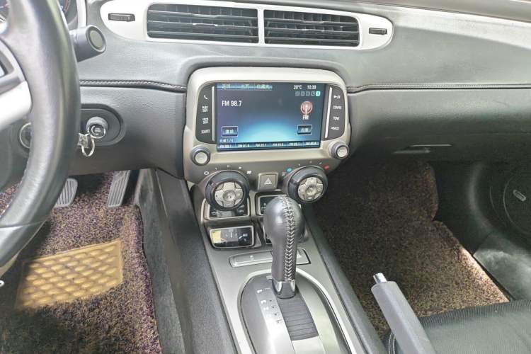 Used Chevrolet Camaro 2015 3.6L RS Limited Edition Audio And AC Panel