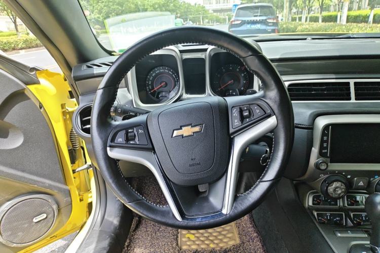 Used Chevrolet Camaro 2015 3.6L RS Limited Edition Steering Wheel
