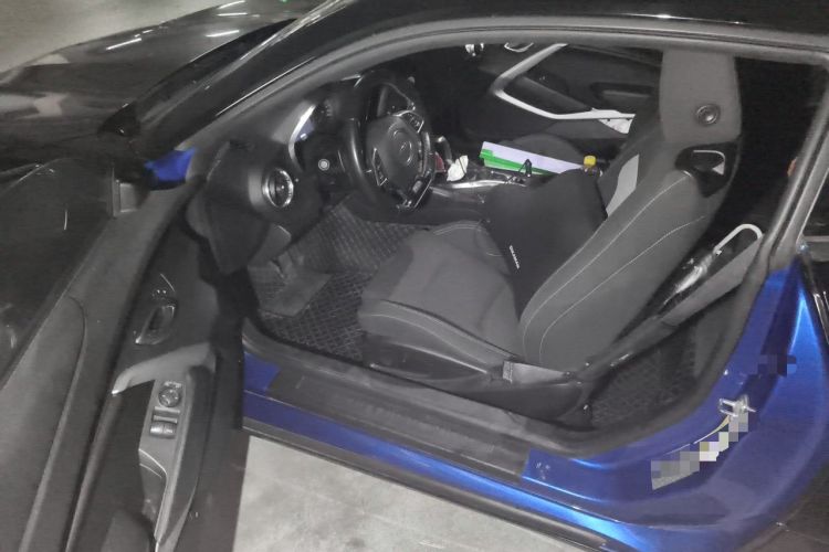 Used Chevrolet Camaro  Driver Seat